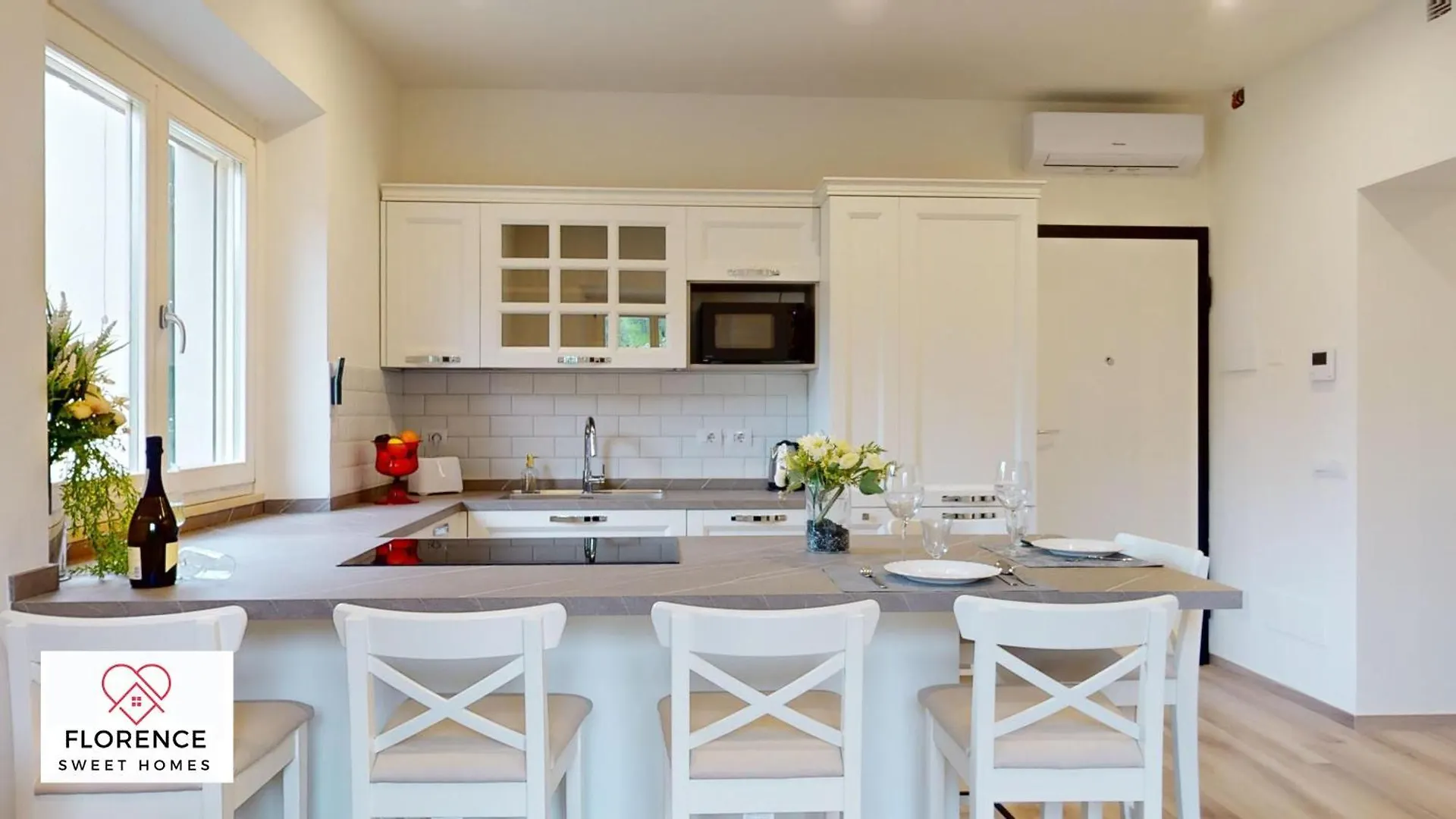 Sonia Apartment With Free Parking By Florence Sweet Homes